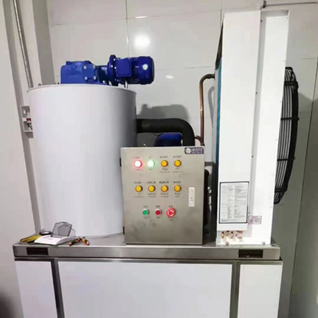 1吨片冰机交付山东菏泽某农产品公司