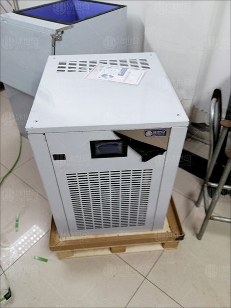 d1ebad732ce23038f6a8b3f3c6a576c0.jpg